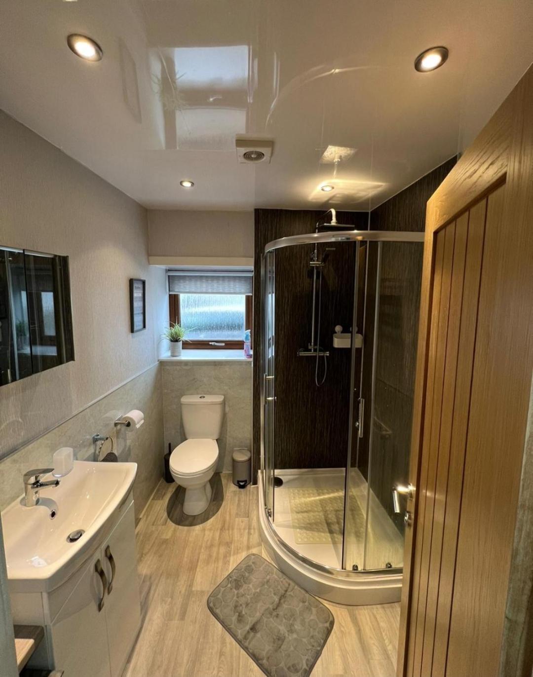 5 Riverside Place Thurso. 2 Bed, 2 Bathrooms. Esterno foto